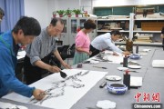 占卜免费两岸艺术家在安徽“共绘一幅画”